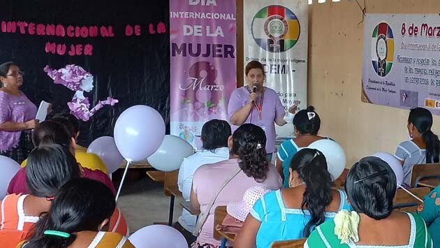 GUATEMALA DIA MUJER2.jpg